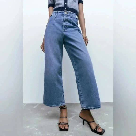 ZARA CROPPED WIDE-LEG JEANS WITH GOLDEN BUTTONS (Size 0)-NWT - Picture 1 of 13